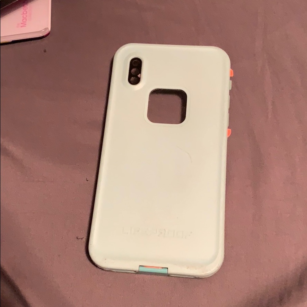 iPhone X case